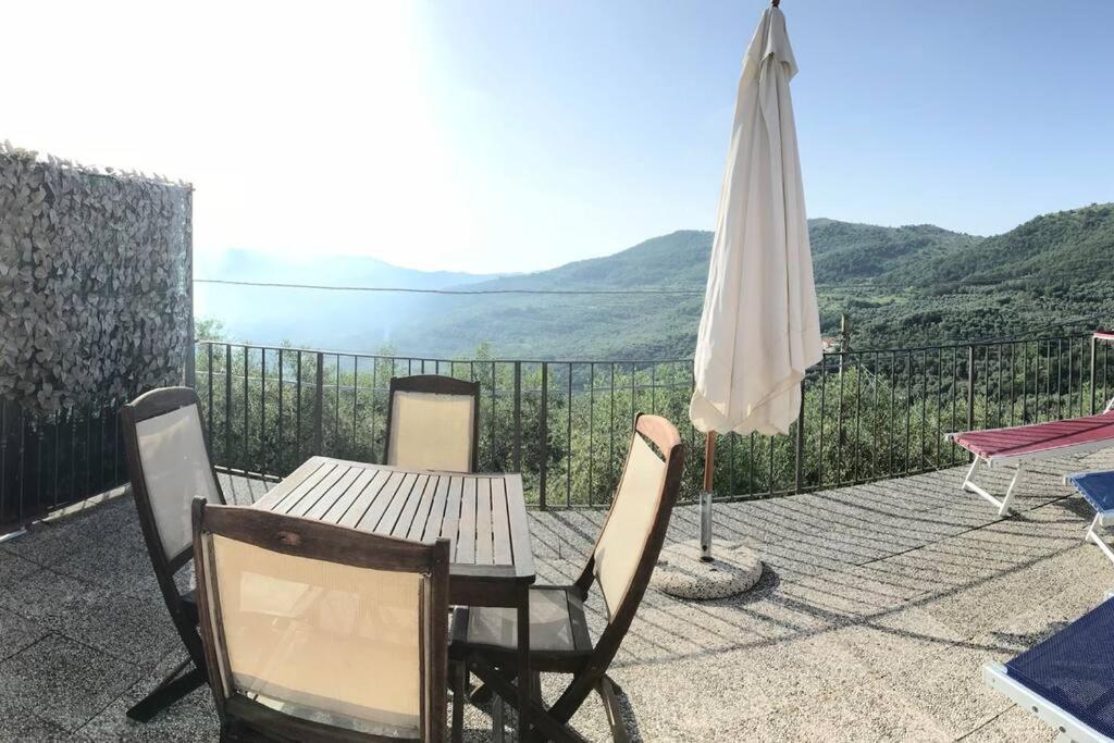 Villa Berio Due - Tuija Villa Viani Eksteriør billede